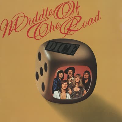 MIDDLE OF THE ROAD - HITCHIN A RIDE IN THE MOONLIGHT (1975)